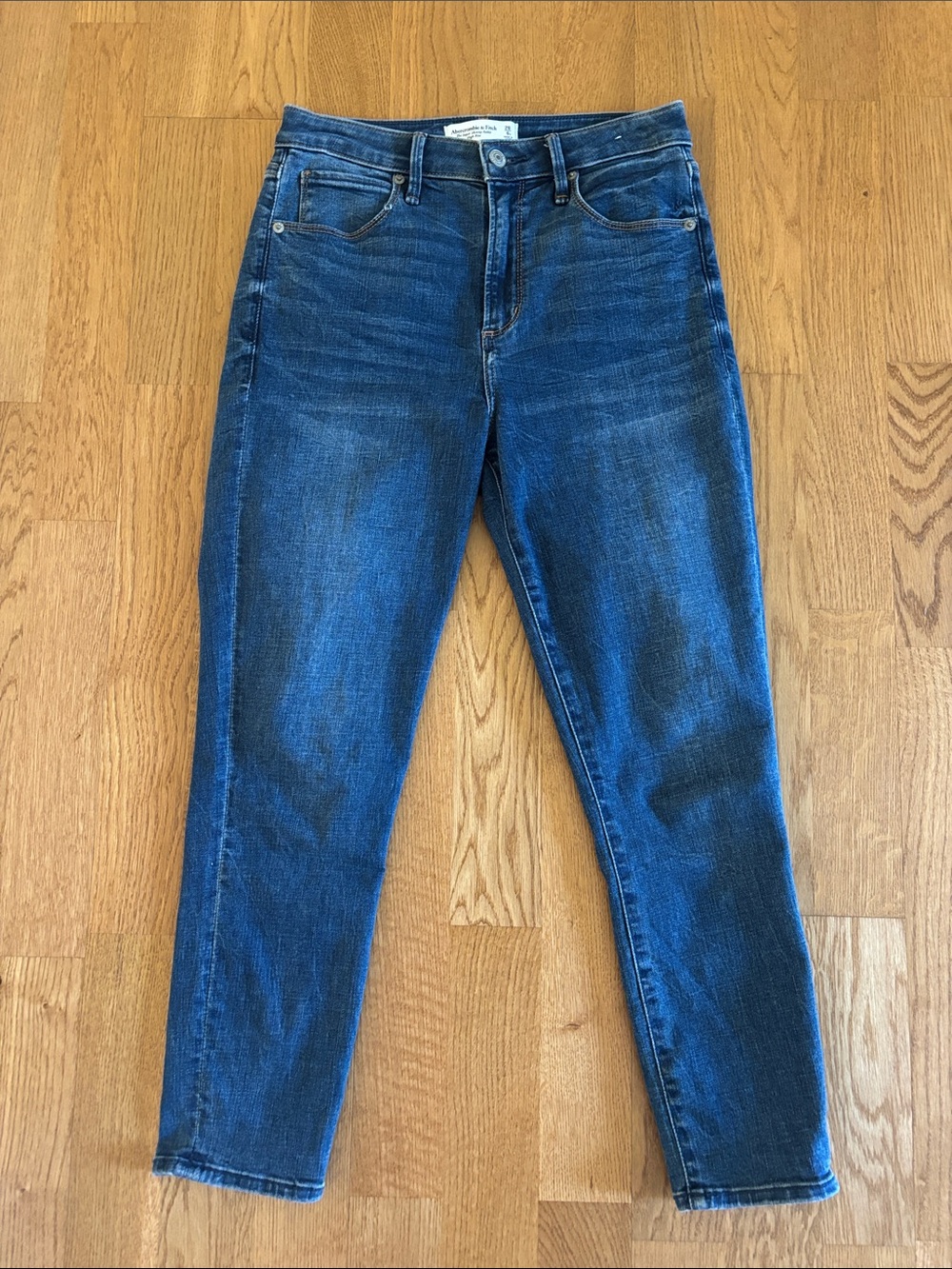 Abercrombie & Fitch super skinny ankle high rise